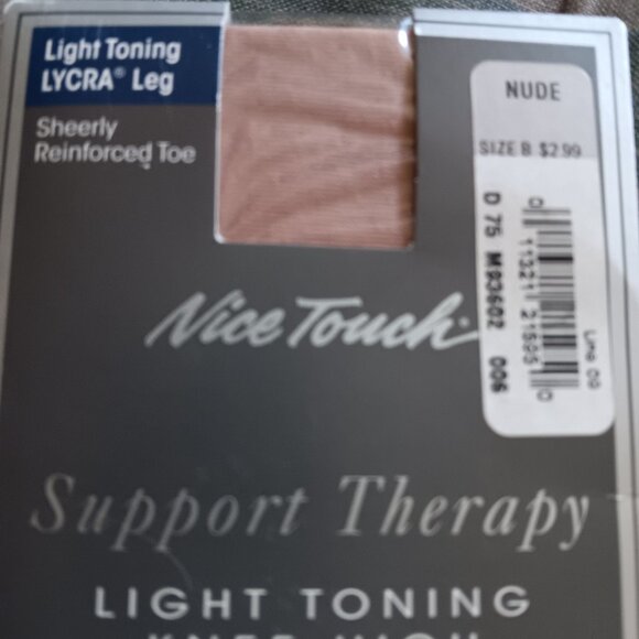 Nice Touch Light Toning Support Therapy Knee Highs Nude Size B NEW - Picture 2 of 4